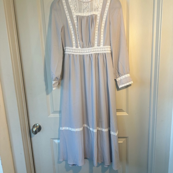 Vintage Lolita  Coquette Grey and White Lace Trim Tea Dress, size Small - Picture 7 of 8